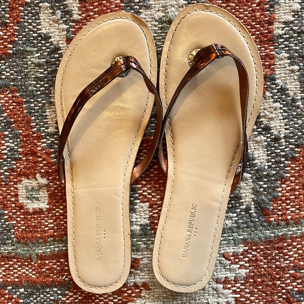 Banana republic sandals